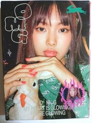 NEW JEANS OMG 專輯 CD+影集一本+POSTCARD 原裝韓國版/全套齊件