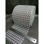 Silver Motif Variation 5072 - 10 yards long (9 meters)