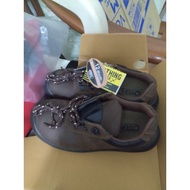 Honeywell Otter Safety Shoes Size UK5/38