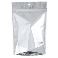 ถุงซิปล็อค ด้านหน้าใส ก้นตั้งได้ ด้านหลังสีเงิน (แพ็ค 100 ใบ) ขนาด 7 x 11 นิ้ว ,18 x 28 cm. ความหนา 