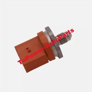 FUEL RAIL HIGH PRESSURE SENSOR 0261545050 06J906051 06J906051D 06J906051B For AUDII A3 A4 A6 Q3 TT S