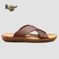 Dr. Martens รองเท้าแตะหนังผู้ชายโค้งรองรับรองเท้าแตะกลางแจ้งย้อนยุคชาวประมงรองเท้าแตะสำหรับผู้ชาย รุ