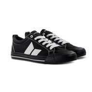 BEST DEAL MACBETH ELIOT BLACK WHITE ORIGINAL RESMI STORE