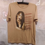 ️B00030/321 ️ Aaliyah Chest 44 Length 29" Second-Hand T-Shirt Vintage Brand Cartoon Band Fun Pattern