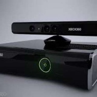 xbox360主機全套+體感器+附送一大堆遊戲