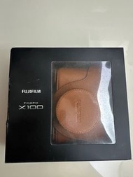 Fujifilm Finepix X100 Leather Case LC-X100LB