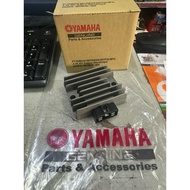 Yamaha XMAX 250 REGULATOR / KATAP / RECTIFIER charger battery 2GS-H1960-01 X-MAX250 XMAX250 X-max