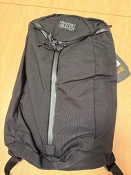 Mystery Ranch Urban Assault 21 黑色背包