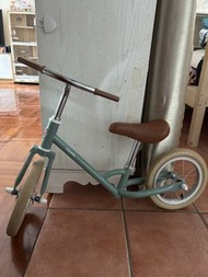 幼兒平衡車