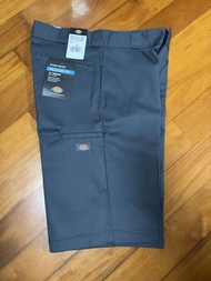 Dickies relaxed fit short 灰色短褲