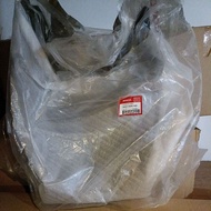 64521 K0W N00 COVER FR LOWER DECK MUD LUNG ADV150 ORIGINAL