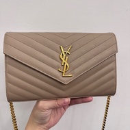 YSL 奶茶魚子醬信封WOC 近全新