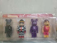 麥當勞 Bearbrick 公仔