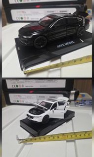 【大部-Honda Accord】《可發聲，著燈》[白色，黑色版本可供選擇]全新1：32仿本田雅閣"11代"合金模型回力玩具跑車 Two colors  Honda accord pullback s