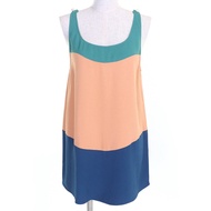 全新未使用 CHANEL P47830 Coco Mark 珍珠紐扣無袖束腰上衣，綠/米/藍配色，38 碼，意大利製造，女款