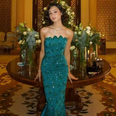 SERENE HILL 2026 Emerald Green Strapless Mermaid Evening Dress Stunning Arabic Formal Wedding Party 