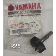 HLY SHAFT WATER PUMP-YAMAHA R25-1WD-E2450-00