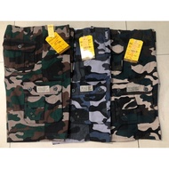 Men's Camouflage Cargo Shorts with 6 Practical Pockets