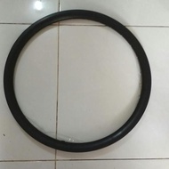 Kenda 700 x 23c outer tire