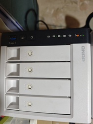 QNAP NAS TS-433