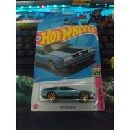 Hot wheels dmc delorean 2023