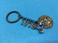 旭東偉士牌零件店....偉士牌 Vespa 手工客製化1978年復古偉士牌鑰匙圈