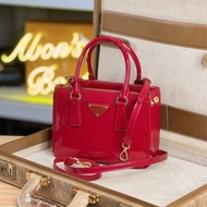 上架中🔑Prada 迷你紅色漆皮手提/斜背包