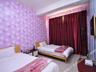 Ru Chun Si Ji Hostel