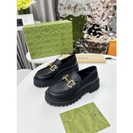 All-in-one loafers, heel height: 5cm Fabric: First layer of cowhide/open bead Inside/foot pad: insid