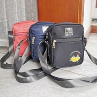 日本 Anello X Disney Mickey Mouse 彩色防潑水尼龍布 斜咩袋