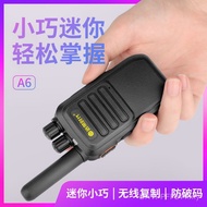 Wholesale Rechargeable Battery FM Express Hand Station Anti-Interference Walkie-Talkie Talkie Mini m