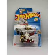 Hotwheels Feline Lucky Cat