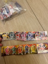 未來戰隊 救急戰隊 扭蛋 特攝 超人 兩set