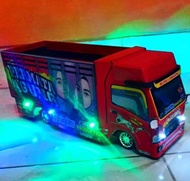 MINIATUR TRUK OLENG KAYU/MINIATUR TRUK OLENG FULL LAMPU/MINIATUR TRUK OLENG TERLARIS/MNIATUR TRUK OLENG TERBARU/MINIATUR TRUK OLENG TERMURAH/TRUK OLENG/TRUK OLENG MINIATUR/MAINAN ANAK/Mobil oleng/Mobil oleng miniatur