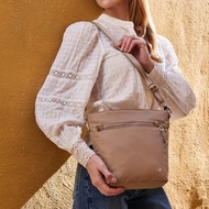 Pacsafe W 防盜包 斜跨包 側背包 3L 卡其 #20462