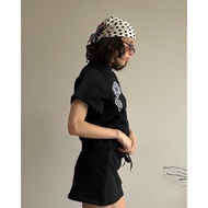 Dancing Riot class of ’ top เฉพาะเสื้อ | navy off white black