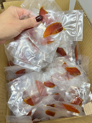 一口烏魚子