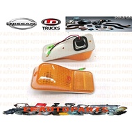 NISSAN UD TRUCK PKD211 CPB12 CPB15 CD45 CD48 CKB520 DOOR SIGNAL LAMP LORRY SIDE LIGHT CD520 CW45 CW5