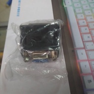 Dvi port to vga converter
