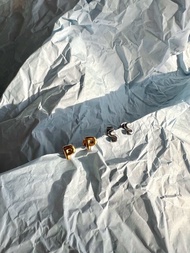 seven days a week - BUBBA ALPHABET EARRING