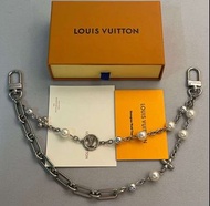 LV Figaro 雙層鍊銀色包鍊