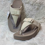 Fitflop ผู้หญิงแบบมาใหม่ล่าสุด Size 36---40 พรมส่ง รองเท้าเพื่อสุขภาพ รองเท้าแตะรัดส้น รองเท้าผู้หญิ