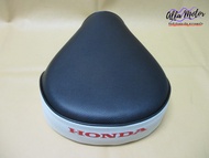 SINGLE SEAT BLACK&amp;WHITE Fit For HONDA SUPERCUB C50 C65 C70 C90 C100 C102 #เบาะเดี่ยว สีดำ-ขาว