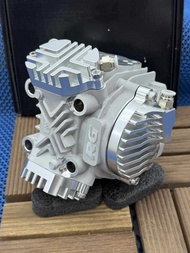 ชุดฝาครอบ4วาล์วแต่งงานตัวหนาใส่ฝา125/4วาวราคาต่อ1ชุดพร้อมน๊อตพร้อมหัวระบาย(ในชุดไม่มีสายระบาย)