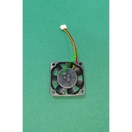Nidec 12V 4cm 4010 fan runs strong