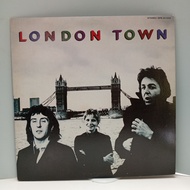 #AA122-33 LP TERPAKAI [ WINGS - LONDON TOWN ] USED LP < G >
