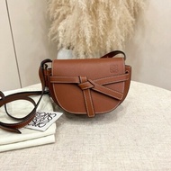 LOEWE Mini Gate 焦糖色