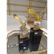 Golden ball eagle statue, eagle statue stealing a pear [29x13 and 20x13 high]