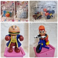 ♀┅Jollibee jolly kiddie meal assorted toys