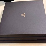 PS4 pro 1tb + 4 games同手掣